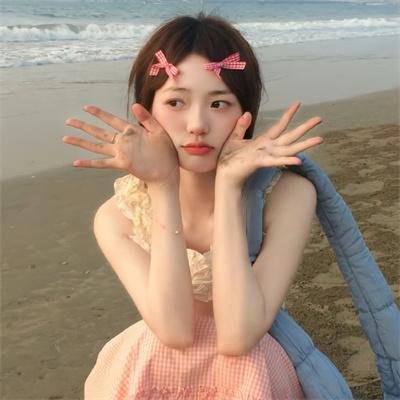 我从未承诺给你一座玫瑰花园
